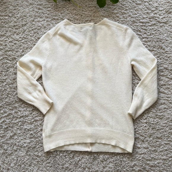 Vintage Express Cream Angora & Wool Blend Cardigan sweater  Rhinestone Buttons - Picture 7 of 7